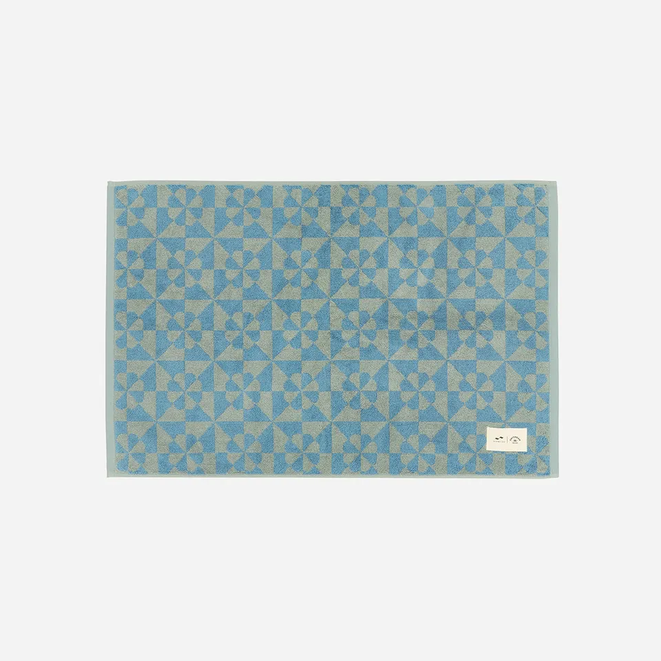 slowtide-bex-alfombrilla-de-ba-o-absorbente-en-azul-bruma-tejido-geom-trico-dime image 1