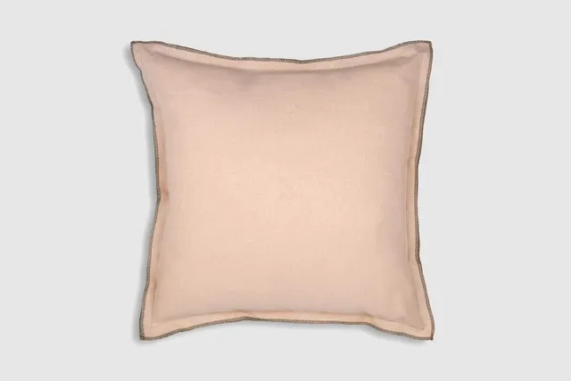burrito-blanco-007-salm-n-coj-n-decorativo-a-dos-caras-en-lino-reciclado-45x45-c image 1