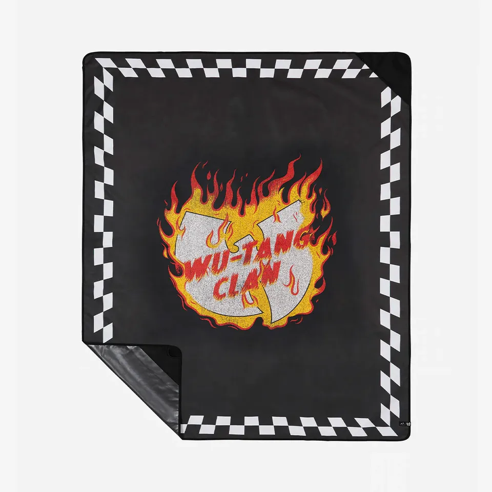 slowtide-blocks-on-fire-manta-de-p-cnic-ligera-wu-tang-clan-x-slowtide-gr-ficos- image 1