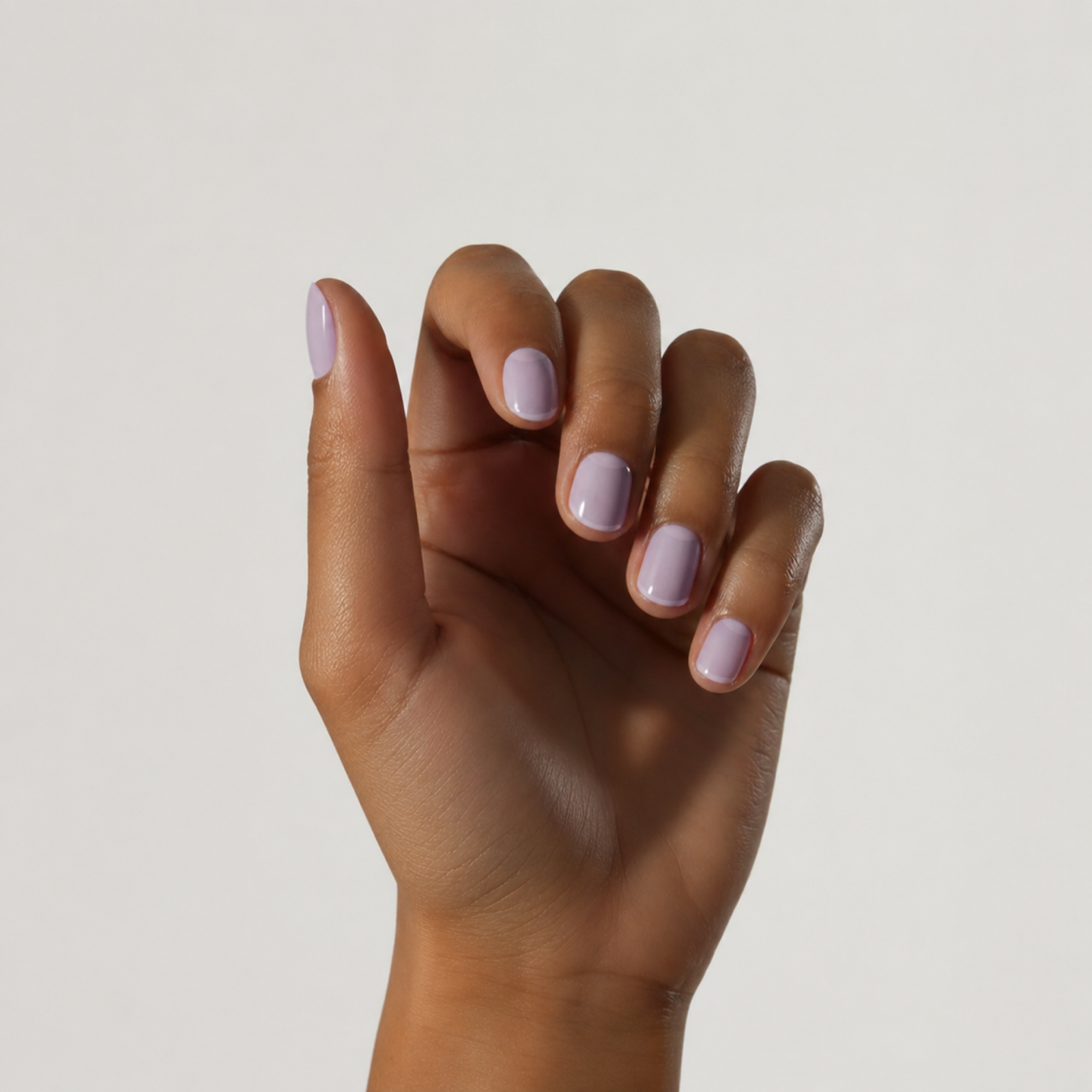 coolnails-lilac-luck-active-esmalte-semitransparente-en-delicado-lila-rosa-brill image 4