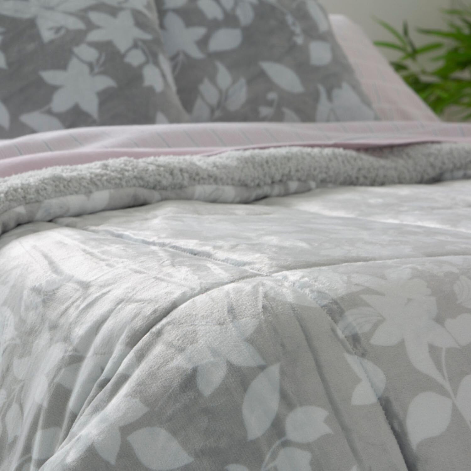 burrito-blanco-edred-n-n-rdico-gris-y-blanco-con-borreguillo-para-cama-de-90-cm- image 3