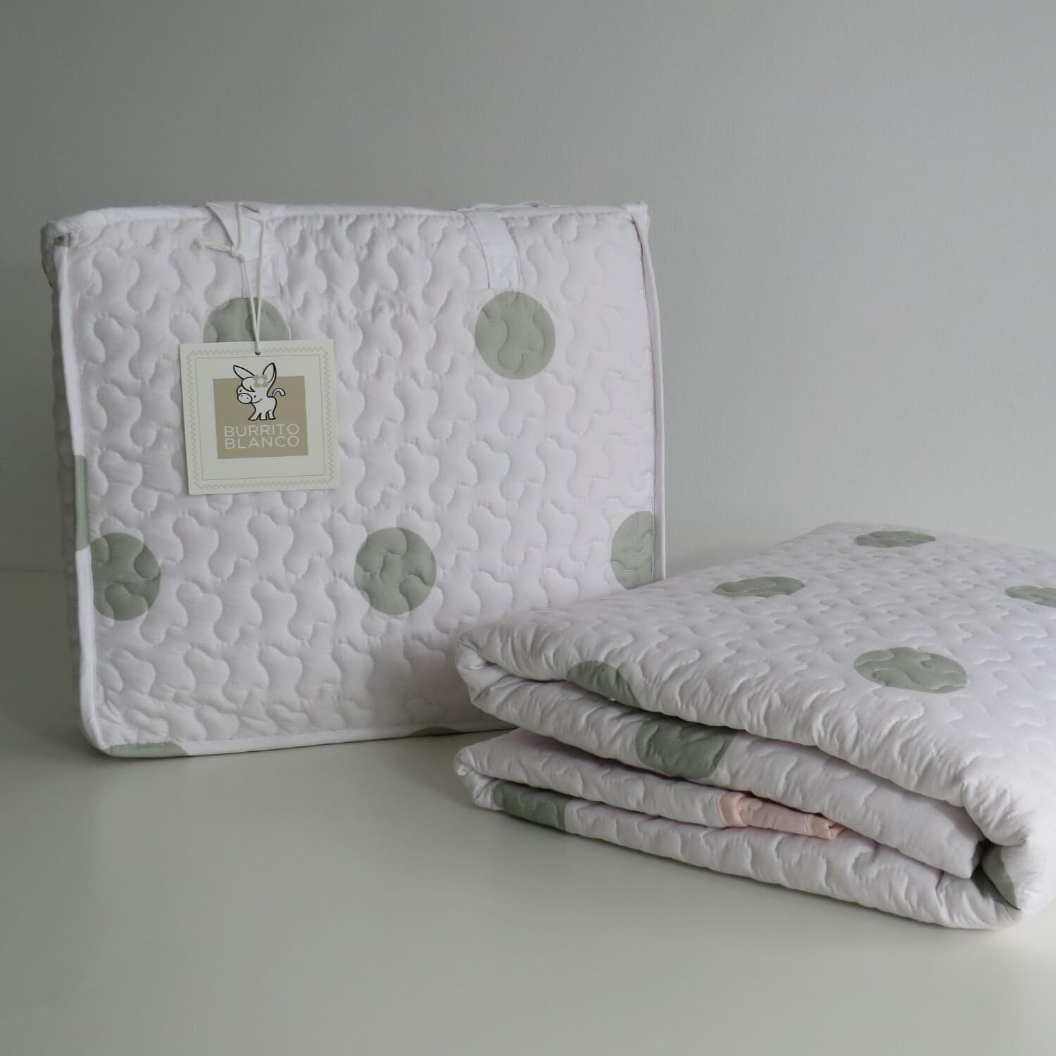burrito-blanco-colcha-bout-129-rosa-colcha-bout-acolchada-juvenil-con-cuadrante- image 4