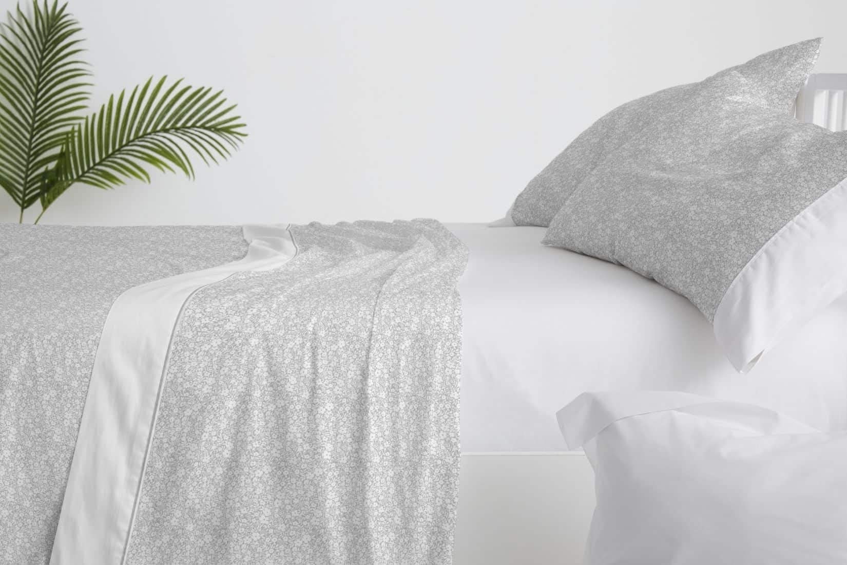 burrito-blanco-juego-de-s-banas-515-estilo-liberty-florecillas-gris-cama-individ image 2
