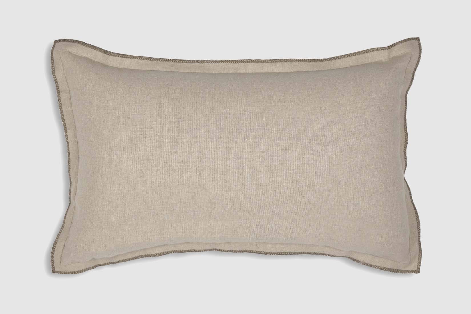 burrito-blanco-007-salm-n-coj-n-decorativo-a-dos-caras-en-lino-reciclado-45x45-c image 4