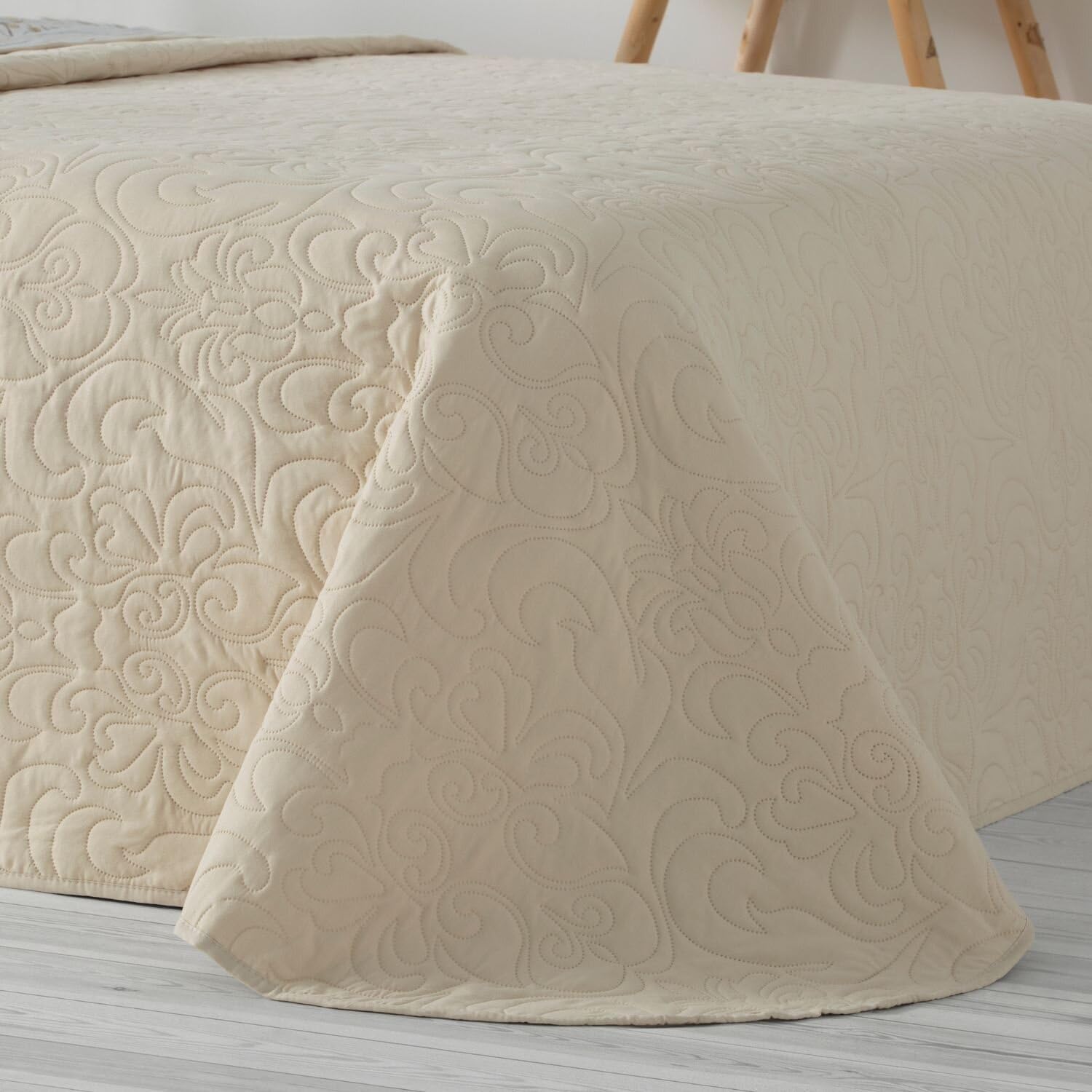 burrito-blanco-colcha-veraniega-cama-90-beige-100-poli-ster-cotton-touch-ligera- image 3
