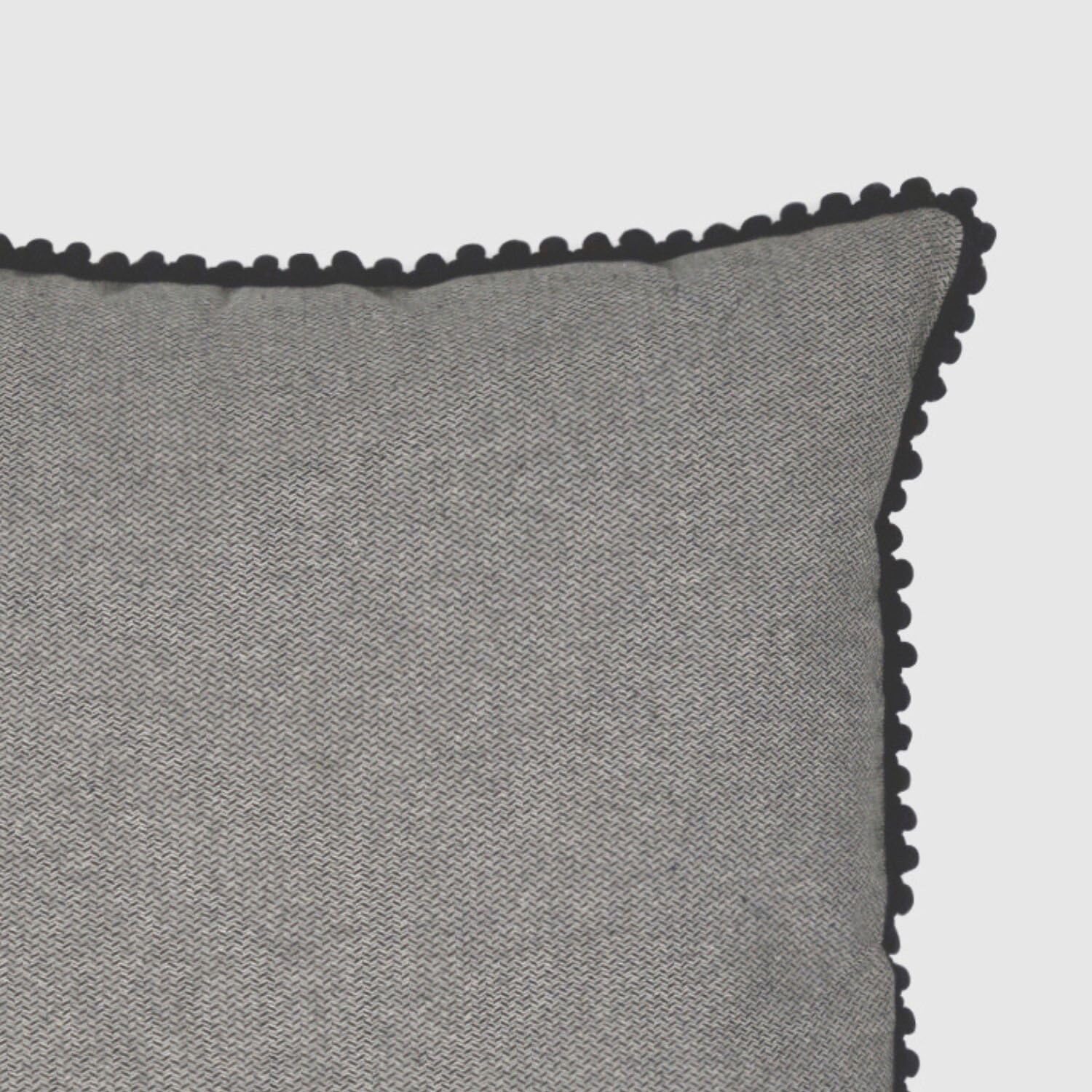 burrito-blanco-coj-n-decorativo-2-caras-006-negro-coj-n-30x50-cm-tejido-tapicero image 2