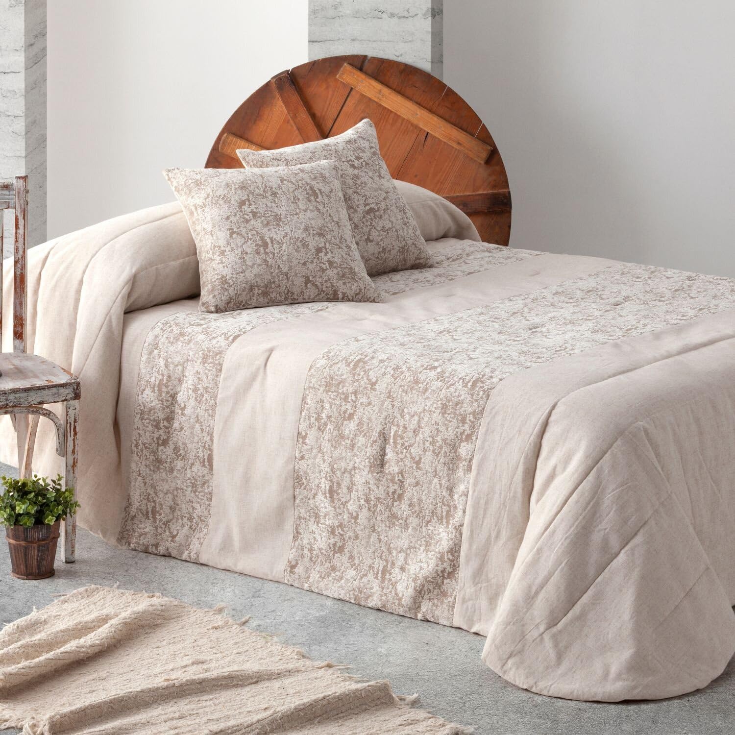burrito-blanco-colcha-bout-416-color-beige-para-cama-de-135-cm-jacquard-y-liso-8 image 1