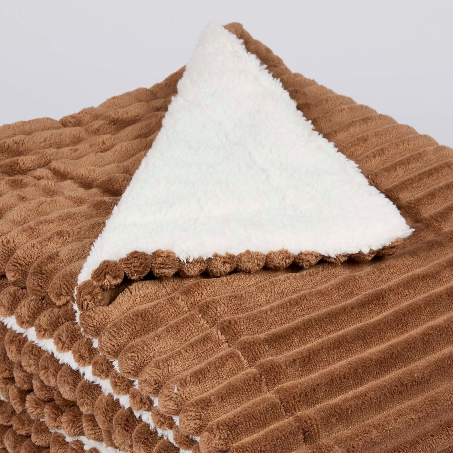 burrito-blanco-manta-camel-059-doble-cara-manta-plaid-230x240-cm-para-cama-doble image 2