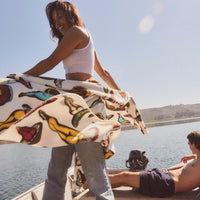 slowtide-cecilia-granata-x-slowtide-manta-de-polar-fleece-con-print-divertido-pe image 4