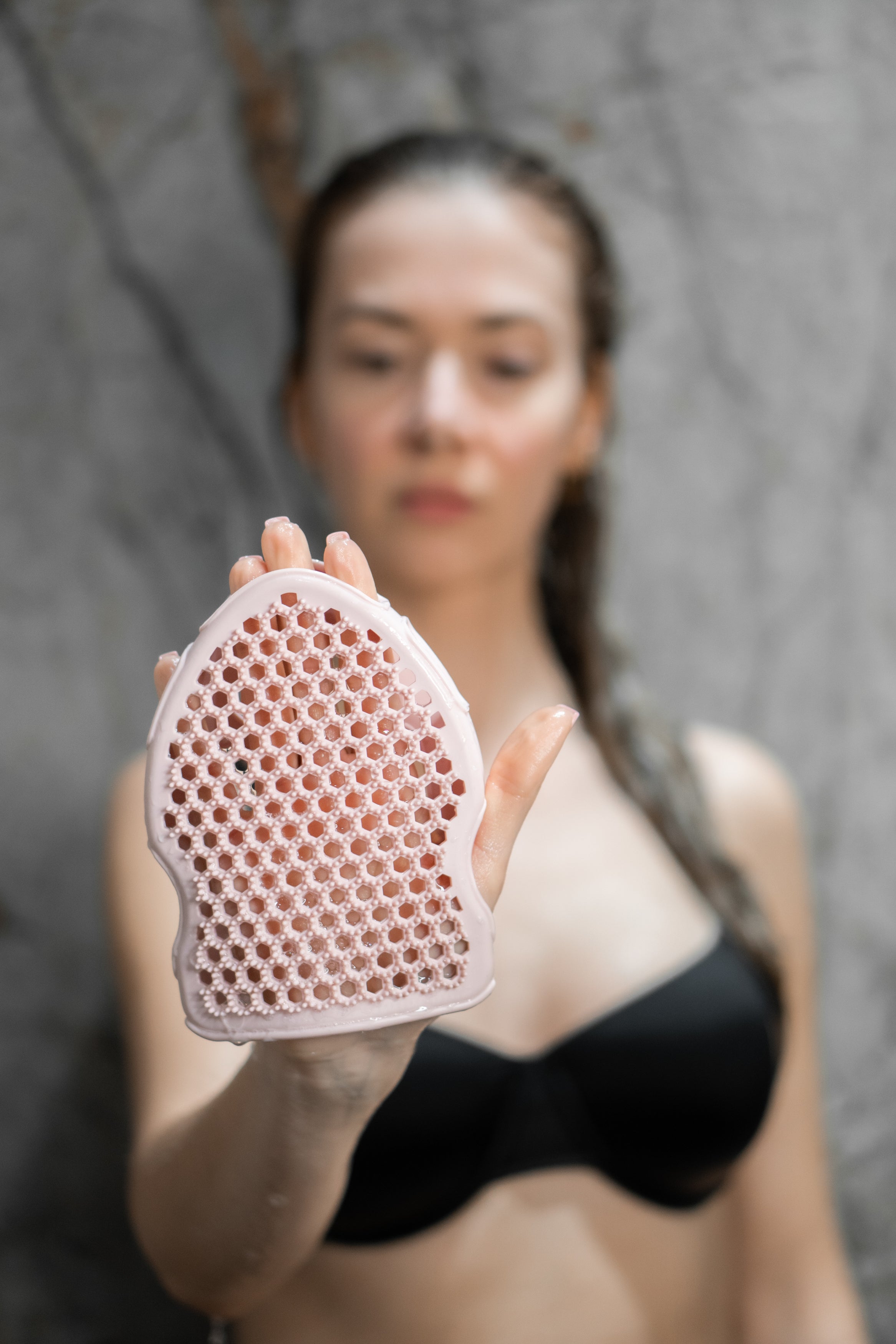 glov-bubble-mate-pad-de-silicona-para-limpieza-y-masaje-facial image 5