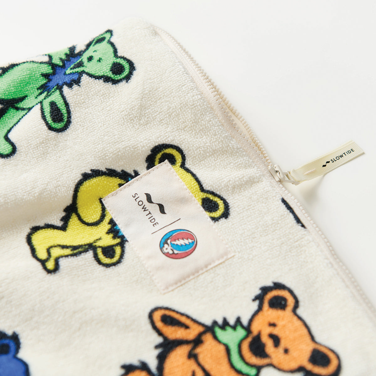 grateful-dead-x-slowtide-dancing-bears-terry-pouch-neceser-de-rizo-25-x-30-cm image 2