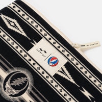 slowtide-fillmore-terry-pouch-neceser-de-toalla-rizada-grateful-dead-x-slowtide- image 4
