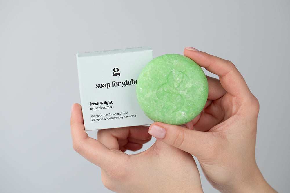 glov-soap-for-globe-champ-s-lido-en-pastilla-para-cabello-normal-barra-eco-sin-p image 3