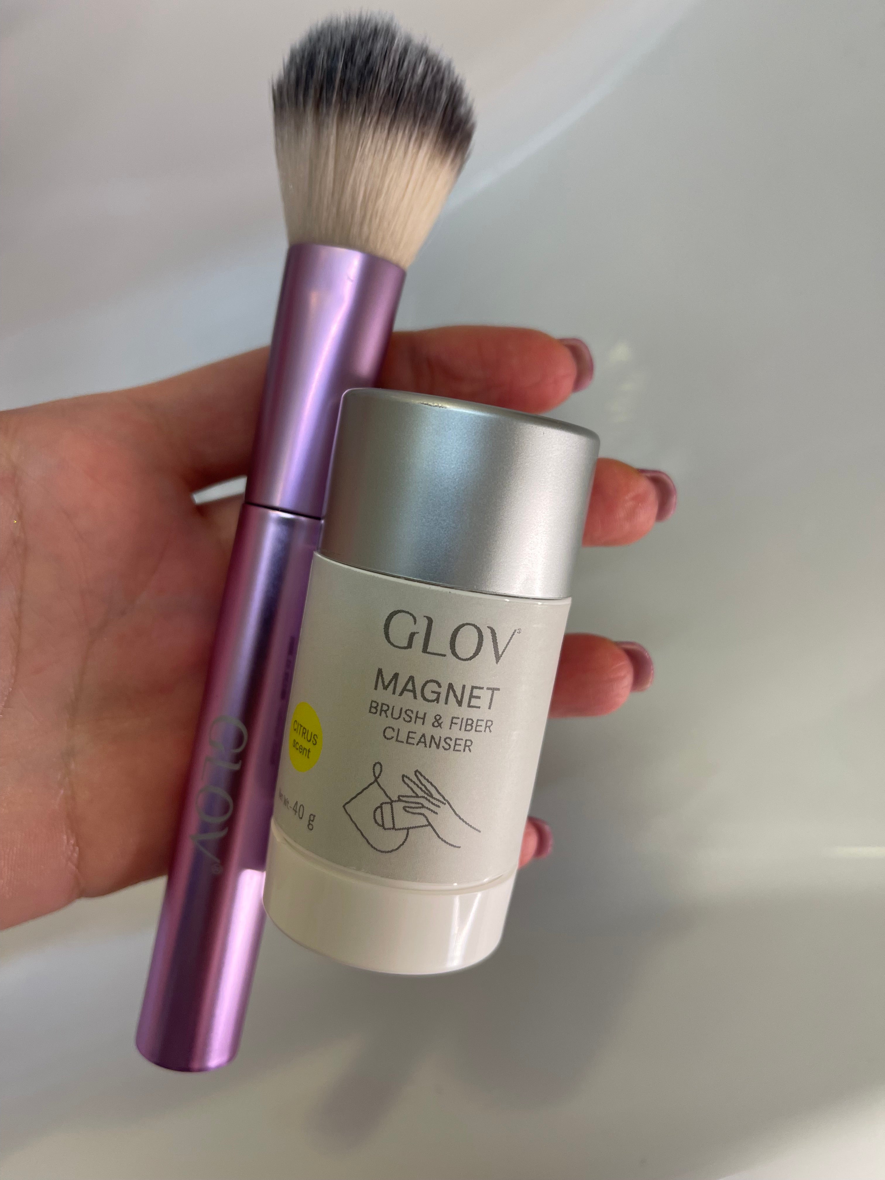 glov-magnet-cleanser-jab-n-limpiador-para-manoplas-desmaquillantes-y-brochas-de- image 2