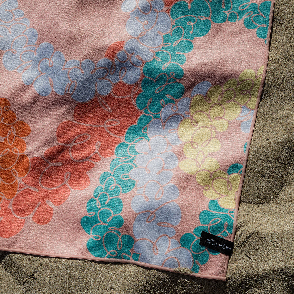 slowtide-lei-performance-quick-dry-towel-pink-toalla-de-secado-r-pido-de-materia image 4