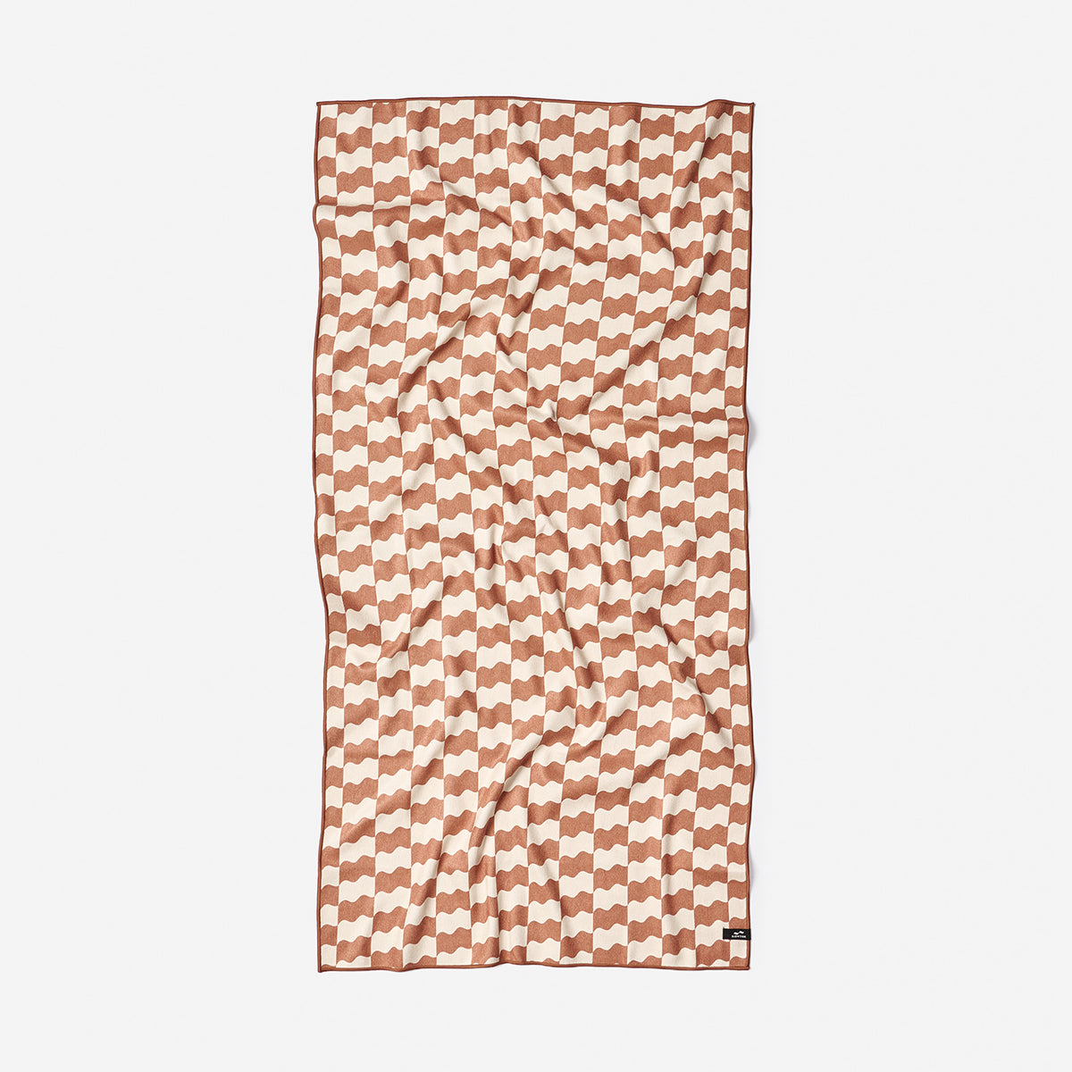slowtide-checker-performance-toalla-de-viaje-de-secado-r-pido-con-dise-o-geom-tr image 3