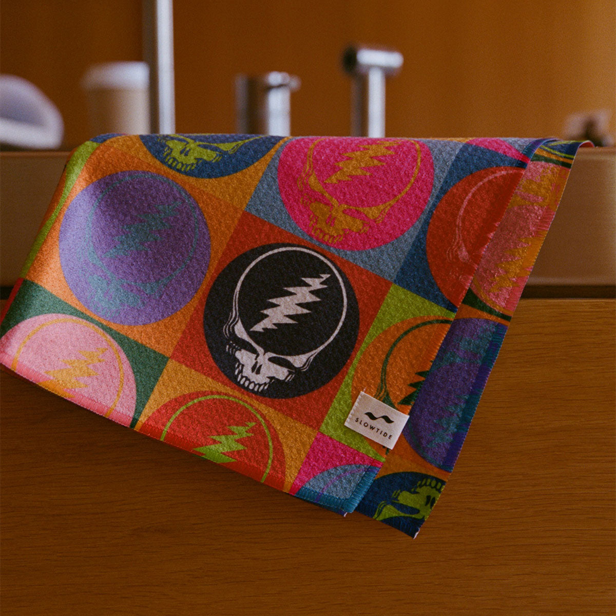 slowtide-steal-your-face-quick-dry-kitchen-towel-toalla-de-cocina-oficial-gratef image 5