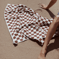 slowtide-sundown-toalla-de-playa-tejida-oversize-en-fawn-jacquard-450-gsm-101-x- image 8