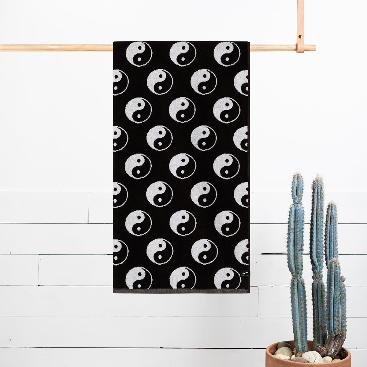 slowtide-sun-moon-toalla-de-playa-tejida-premium-500-gsm-jacquard-76-x-152-cm image 8