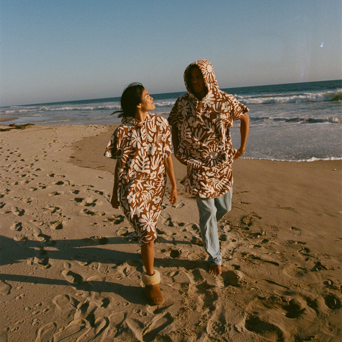 slowtide-sunny-poncho-toalla-extra-c-lido-toast-terry-de-algod-n-pesado-oversize image 5