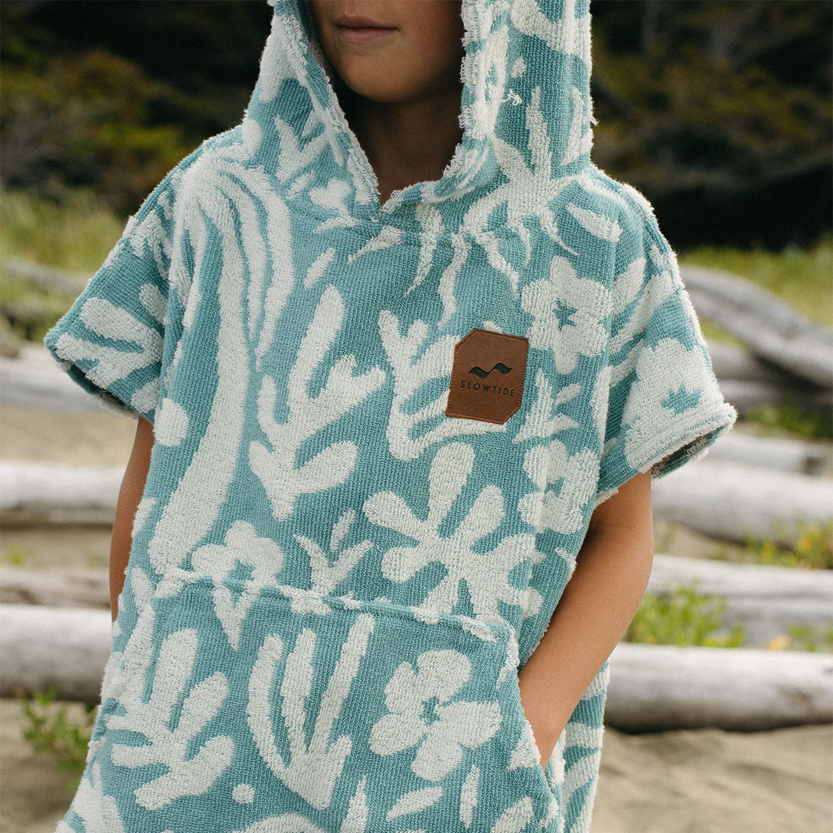 slowtide-sunny-poncho-infantil-de-algod-n-terry-absorbente-estampado-bot-nico image 4