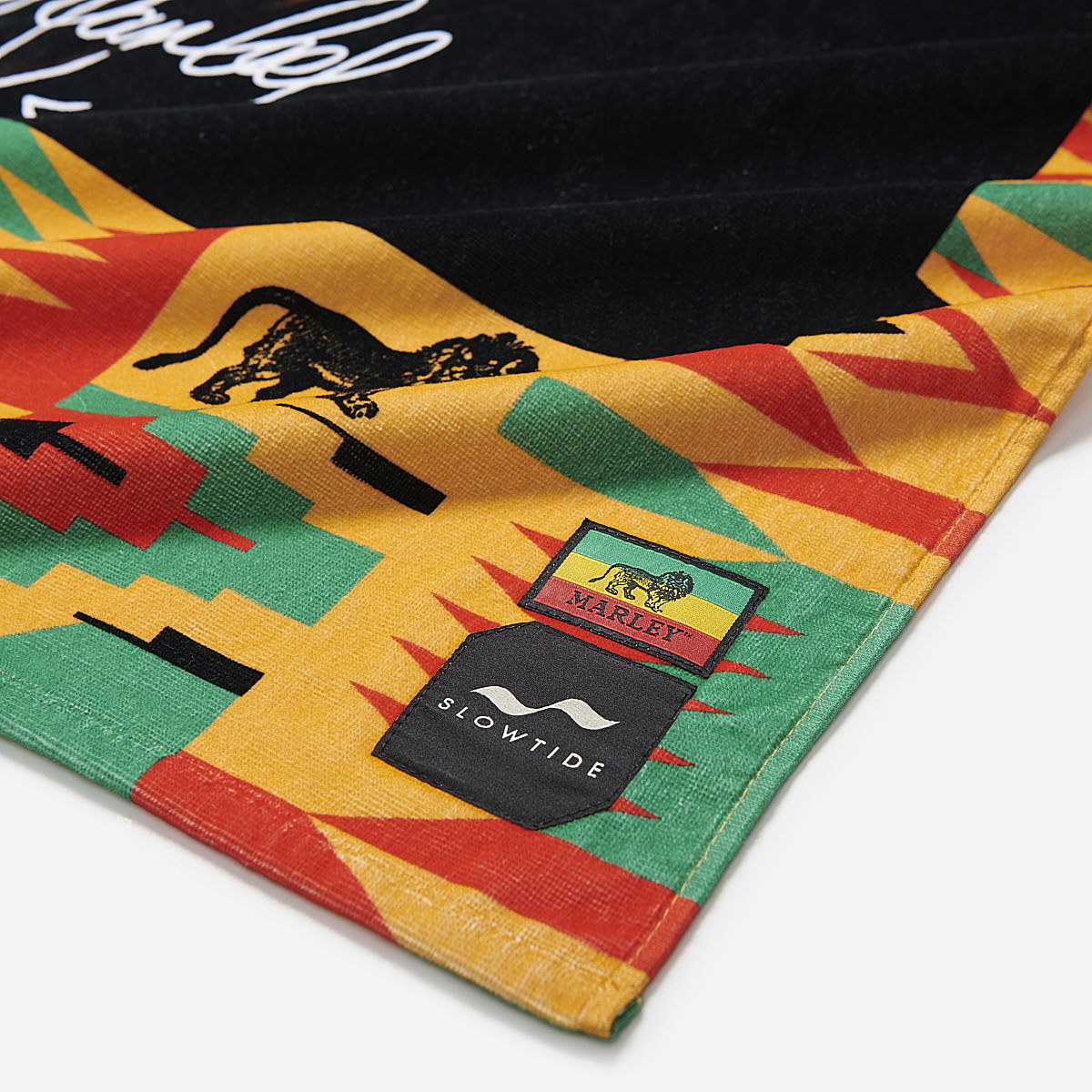slowtide-trenchtown-toalla-de-playa-bob-marley-x-slowtide-algod-n-rizo-afelpado- image 6