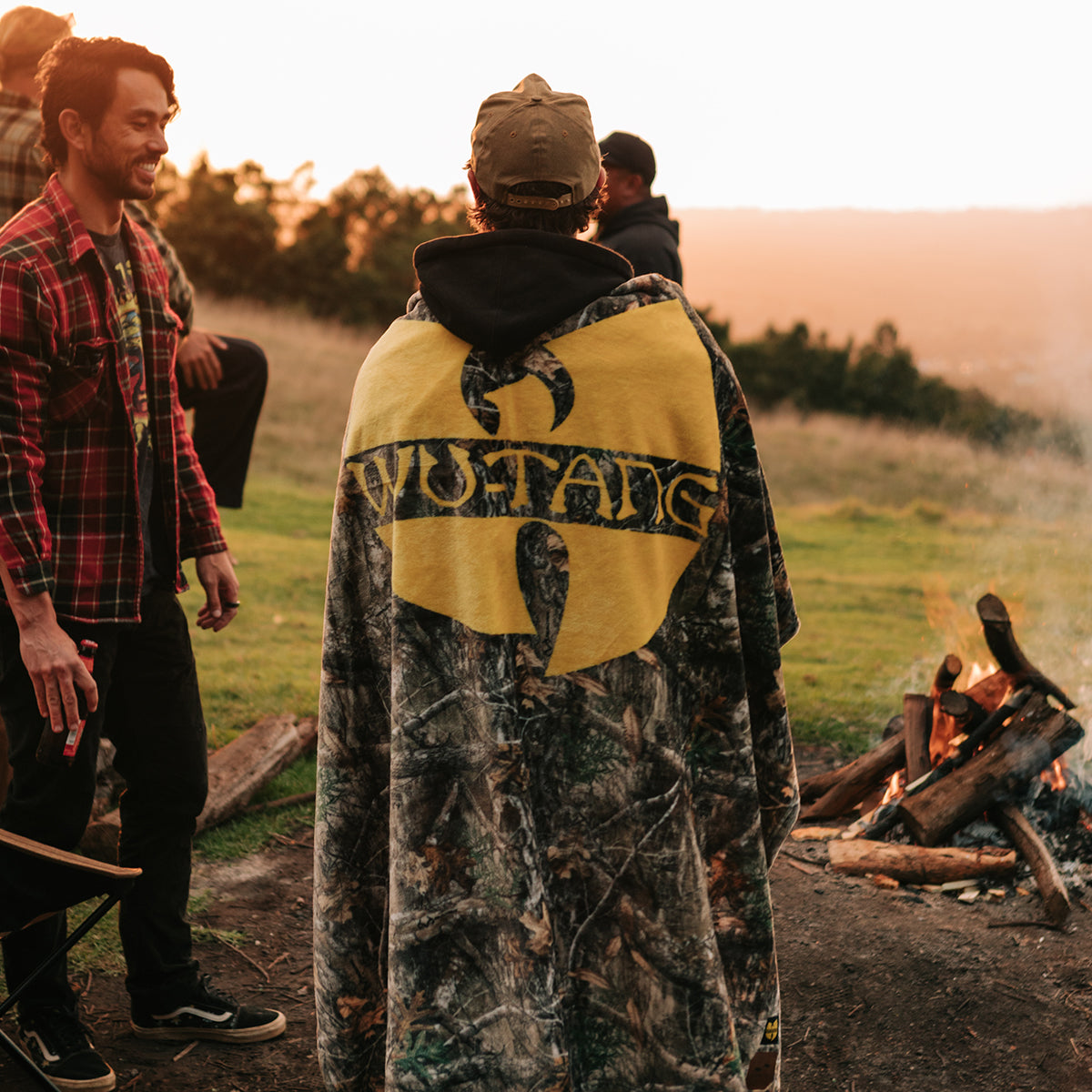 slowtide-triumph-manta-polar-de-forro-wu-tang-clan-x-realtree-x-slowtide image 3