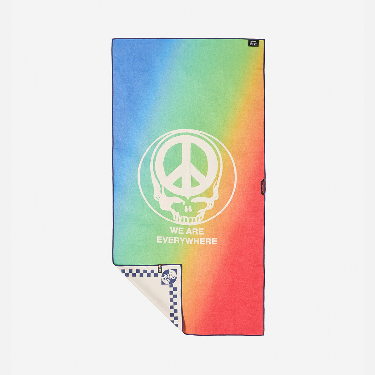 slowtide-we-are-everywhere-performance-quick-dry-towel-toalla-de-secado-r-pido-l image 6