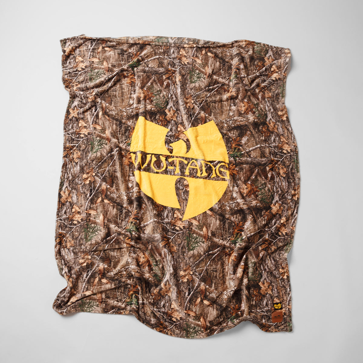 slowtide-triumph-manta-polar-de-forro-wu-tang-clan-x-realtree-x-slowtide image 4