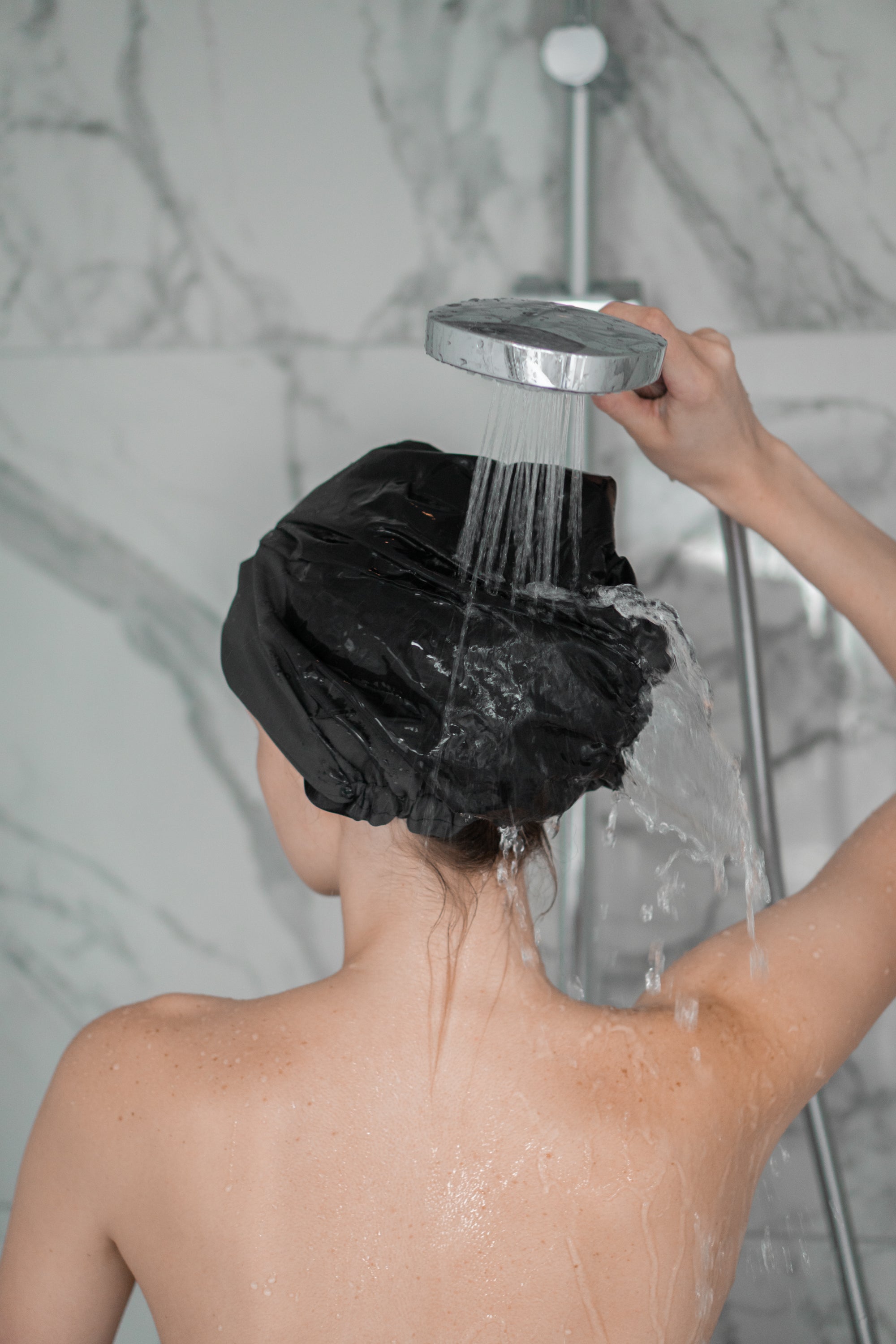 glov-hair-treatment-bonnet-2-en-1-gorro-de-ducha-y-gorro-satinado-nocturno-para- image 2